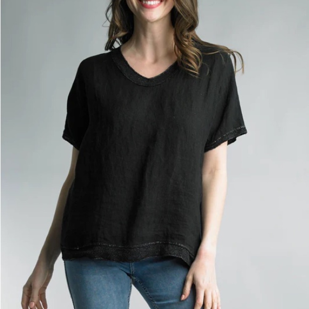 Tempo Paris Black V-Neck Short Sleeve Top, Size XL (EUC)